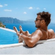 The narrative around $SOL   just shifted in a big way.
The SEC has now placed Solana in the same category as $BTC   and $ETH   officially recognizing it as a digital commodity, not a security.
That’s more than semantics.
It removes a major layer of regulatory uncertainty and strengthens the case for institutional participation.
For Solana, this isn’t just validation it’s positioning.
#SECAndCFTCNewGuidelines #FedRateDecision 