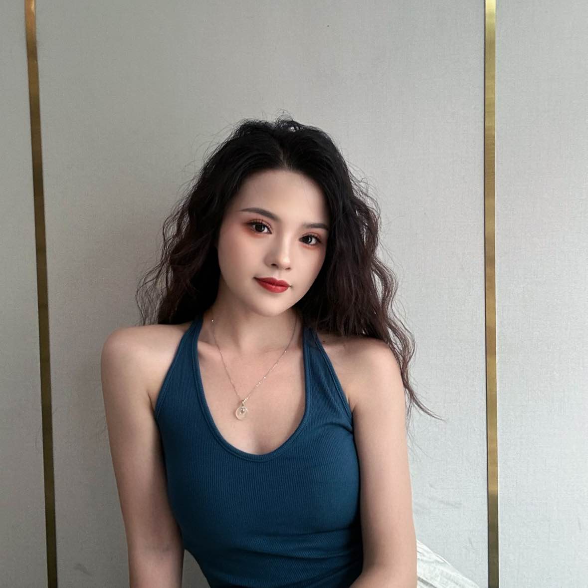 host_avatar