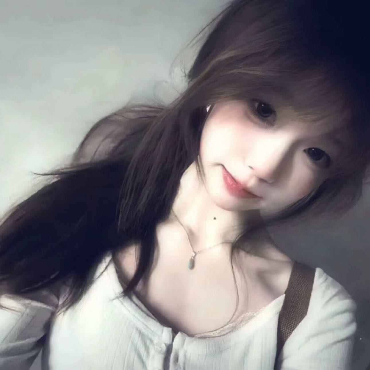 TheLittleNewspaperSel