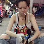 一只不想变成苍蝇的蛆