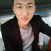 #我的2026第一条帖  Tonight, we still need to push, tonight, we still need to push, tonight, we still need to push—three times the important message. Currently, open long positions at the current price, take profit at 3200 for Ethereum. Take profit at 135 for SOL.