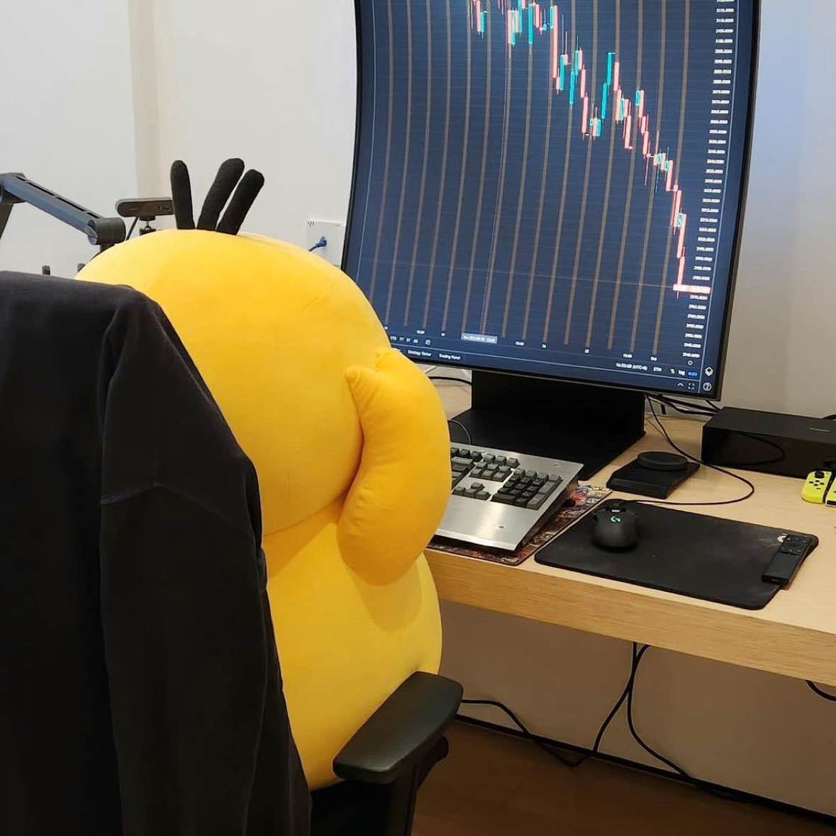 WaitForMeToComeAshore.