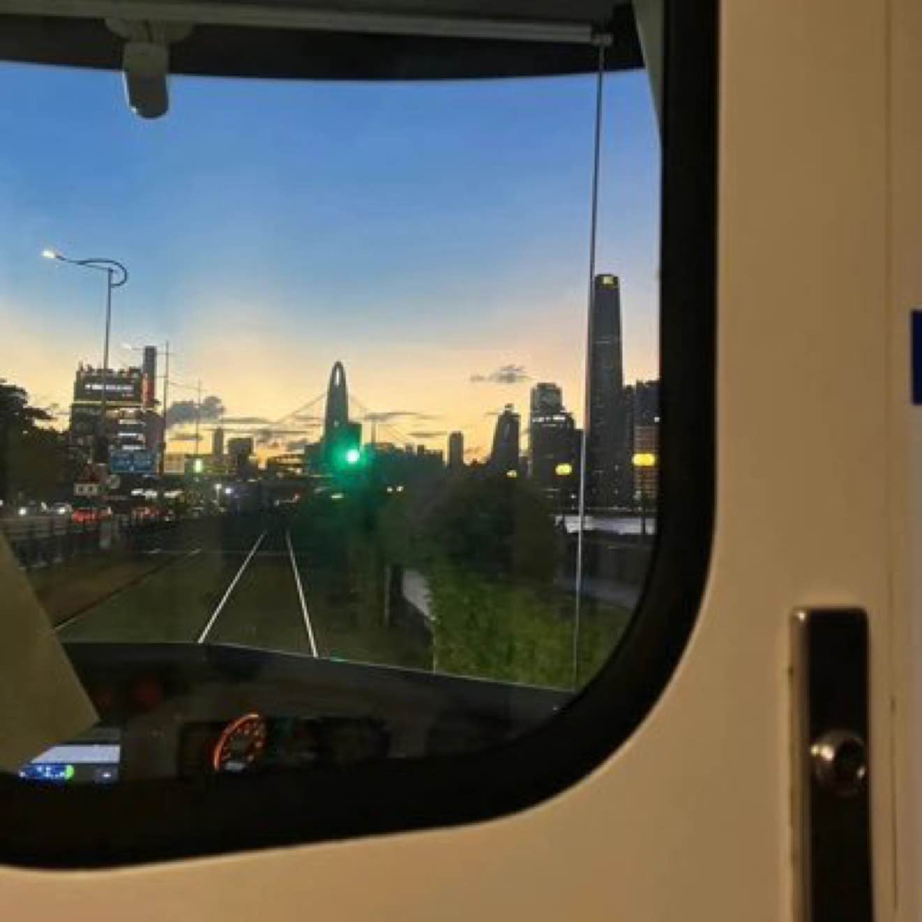 IAmATrueHero,HowCouldIBe