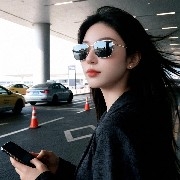 Currently, Ethereum is caught in a tug-of-war between a "fundamentally bullish" outlook and "short-term price weakness." Directly "bottom fishing" carries higher risks; a more rational approach is to treat key price zones indicated by the market as "observation areas" and wait for clear stabilization signals.
Potential Observation Zones for Different Strategies
Trading Cycle Core Logic Potential Observation/Entry Zone Key Signals to Confirm
Short-term/ Swing Trading Play for technical rebounds, higher risk, quick in and out. $2,850 - $2,920 Price shows stabilization patterns on the hourly chart (such as double bottoms, bullish engulfing) within this zone, accompanied by increased trading volume.
Mid-term Positioning Build positions gradually around key support zones to average costs. Consider deploying in batches near key support levels like $2,850, $2,750. Daily closing prices can stay above support levels, and on-chain data shows whale addresses stopping selling or starting to accumulate.
Long-term Investment Ignore short-term fluctuations, invest based on long-term value or wait for clearer trend reversals. No specific "best price"; use periodic fixed-amount investments or wait for weekly trend confirmation. Price weekly close stabilizes above $3,400 (indicating strength), or wait for macro positives like Fed rate cuts to materialize.
Risk Management Principles to Follow
Regardless of which zone you choose, the following principles are crucial:
1. Always use stop-loss orders: When going long, set stop-loss below your supported zone (e.g., if entering near $2,850, set stop-loss at $2,800 or $2,780).
2. Never bet all your funds: Especially when using a "batch deployment" strategy, plan your investment proportion carefully to leave room for further declines.
3. Pay attention to market resonance: Relying on a single signal (such as price reaching a level) is less reliable. The ideal entry is a confluence of multiple signals such as "price reaching key support," "on-chain data showing large funds stopping outflows or starting to flow in," and "market showing extreme fear and greed index" among others.
Current Risks to Watch Out For
· Downside risk: If the price **effectively breaks below $2,850** (e.g., daily close below this level), it could further decline to the $2,600 - $2,700 range.
· Upside resistance: Even if a rebound occurs, the $3,050 - $3,080 zone has become a strong resistance area, and initial attempts to reach this zone are likely to face rejection.