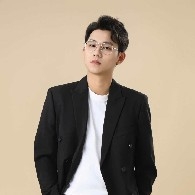 Hua Zai on the Market Tuesday Daytime Bitcoin and Altcoin Strategy:
On the daily chart, Bitcoin continues to hold above the key support of 71,000, successfully reclaiming the 72,500 level on Monday, showing strong resilience against declines! On the hourly chart, after reaching 74,800, it entered a consolidation phase, currently retracing within the 73,000-74,000 range to confirm support, with bulls gathering strength and fully prepared for the next upward move.
The MACD remains in a strong bullish crossover, KDJ is in the neutral zone without overbought conditions, and bullish momentum still has room to grow. A pullback is a good opportunity to buy the dip!
Trading Strategy
Buy in batches within the 73,500-74,000 range for Bitcoin, with the first target at 75,200, aiming for a strong push towards 76,500.
For Altcoins, enter long positions around 2,300-2,340, with the first target at 2,400, and breakouts aiming for 2,480.
 #Gate13周年Dr.Han公开信 #加密市场回升 #美军封锁霍尔木兹海峡 #Circle拒冻结Drift被盗USDC #Strategy Last week, purchased 13,927 Bitcoin.