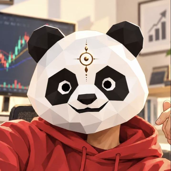 BTC又跌了，量化为什么不急？
昨天BTC还在往8.5万美元冲，今天又掉头往下，ETH也跟着回落。更有意思的是，最近3个交易日，美国现货BTC ETF累计净流入约10.8亿美元，但价格还是没能稳住。这种行情，做合约的应该很熟悉：刚看到突破，跟进去就回调；刚止损出来，价格又涨回去了。所以我们做量化，第一步不是猜涨跌，而是先判断当前行情适不适合这套策略。拿EMA50、EMA200和VMC趋势信号来说：EMA50在EMA200上方，优先筛选多头信号；反过来，就优先筛选空头信号。再结合1小时、4小时K线和VMC趋势过滤，看看信号有没有相互确认。如果价格反复穿越均线，方向又不明确，那就要小心假突破。但指标多，不代表策略一定好。真正有用的，还得靠历史回测验证，尤其要看扣除手续费、滑点后的表现，以及最大回撤。做合约时间久了就会发现，找到信号不难，难的是知道哪些信号不值得做。你有没有遇到过，刚追进去，下一根K线就打回来的情况？
仅作市场观察与量化策略研究，不构成投资建议。