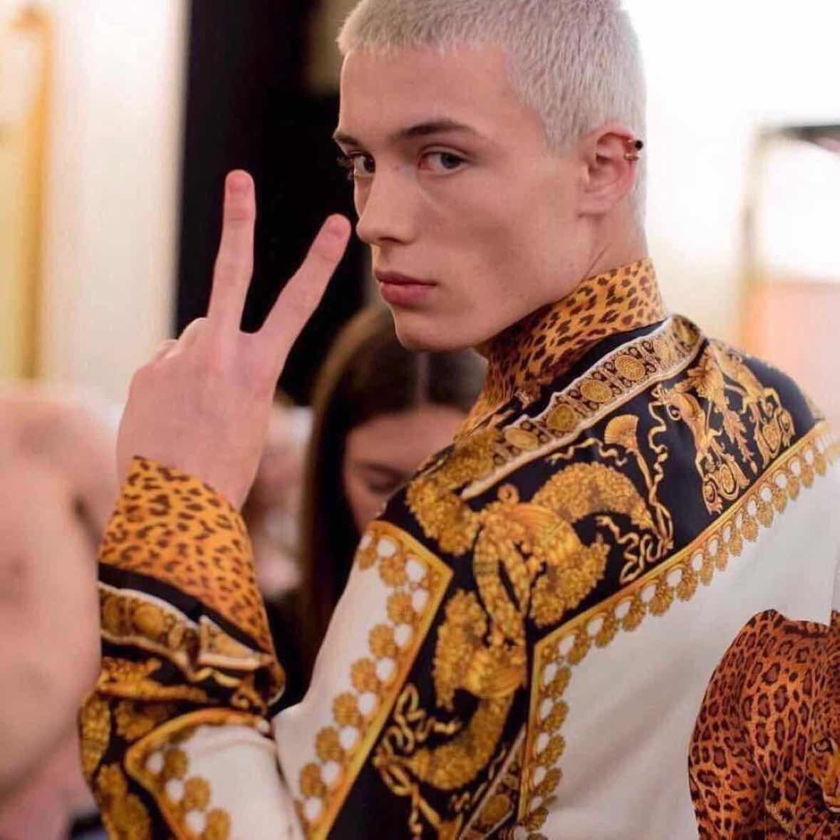 Is everyone in the whole network bearish? Then should I go long #eth ?