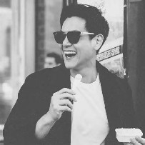 Btc
Direction: Short
Position: 68,800-69,800
Stop Loss: 70,500
Take Profit: 68,100-67,400-66,700
Flexible entry, no need to time the market. Low liquidity on weekends, trade lightly.