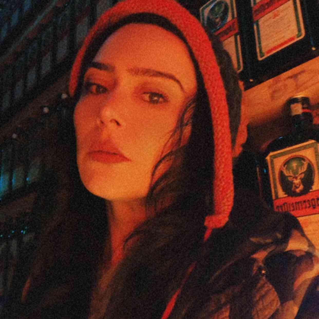 ETH finally poked its head back above $2K and, yes… the mood flipped fast.
That Matrixport-linked whale who was deep, "deep loss" not long ago... and now He’s back again. Actually more than a simple back.
Looking at the two wallets together, the swing is pretty wild.
The first address is sitting on a monster $ETH long worth about $143.6M, fully long, no shorts at all. Unrealized PnL on that one alone is roughly +$4.15M now, with a 15x cross position around 70,000 ETH, average entry near $1,991, liquidation way down around $1,363. Still paid a painful amount in funding, but price did the heavy lifting this time.
The second wallet isn’t slacking either. It’s holding about 50,000 ETH long, position value roughly $102.5M, entry around $2,012, liquidation near $1,351. Unrealized profit there is about +$1.91M, after clawing its way back from the red. Funding fees stung here too, but again… #ETH moving saved the day.
Put both together and the math lands around $6.05M in unrealized profit right now.
Not long ago this same setup was staring at a $15.5M paper loss. Same positions, same leverage, same nerves probably… just a different price on the screen. That’s crypto for you.#LatestMarketInsights $BTC $GT 